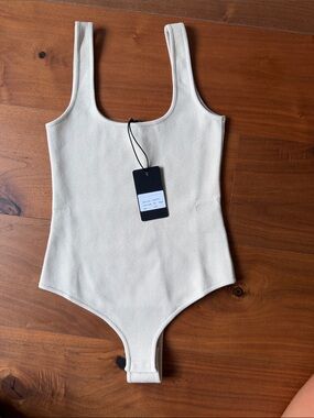 ZAYNEP ARCAY Knit Beige Sleeveless Bodysuit / Cream / 2